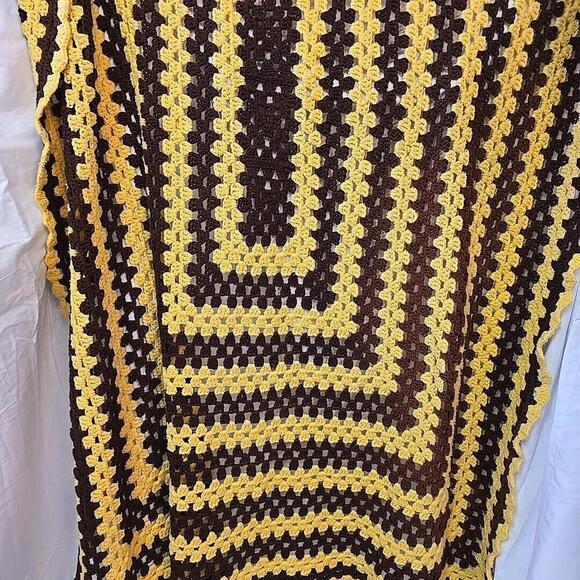 Vtg Crochet Knit Afghan Quilt Blanket Rectangle  Country Cottage Granny 72"x56" - Picture 6 of 14